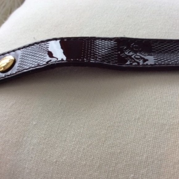 🌟🌸HOST PICK 🌟🌸LV-Louis Vuitton Authentic 2000 Fifth Avenue Bracelet, New - Picture 8 of 10